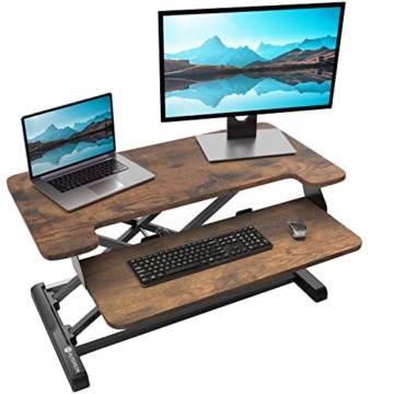 PUTORSEN Höhenverstellbarer Sitz-Steh-Arbeitsplatz Schreibtisch Computer Riser Workstation, Schreibtischaufsatz Steharbeitsplatz Standtisch - 32" Tabletop Stehpult Konverter - Rustikales Braun - 1